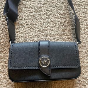 Michael Kors crossbody